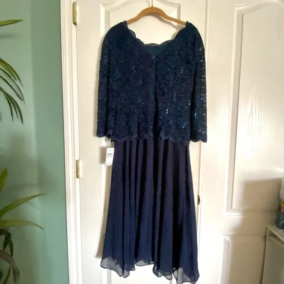 NWT Alex Evenings dress, Navy blue, Size 10 - Picture 5 of 9